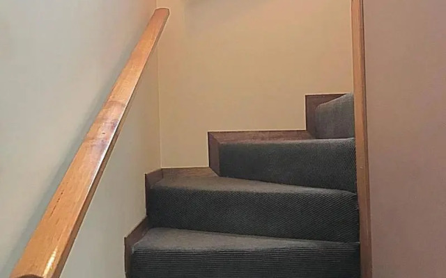 AAt 28 Goldsmith Motel