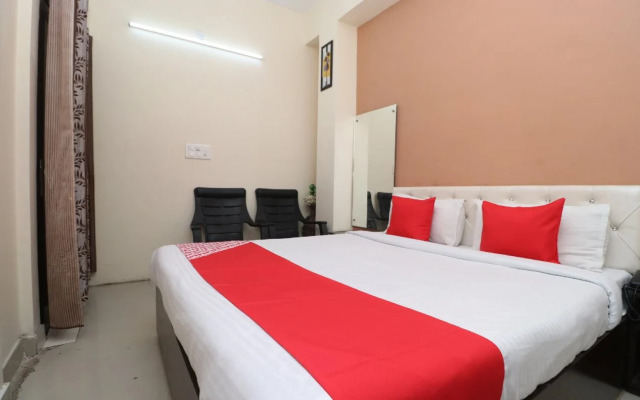 OYO Flagship 70228 Hotel Green Tower