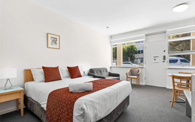 Taft Apartments