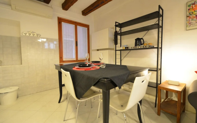 Carlo's Studio