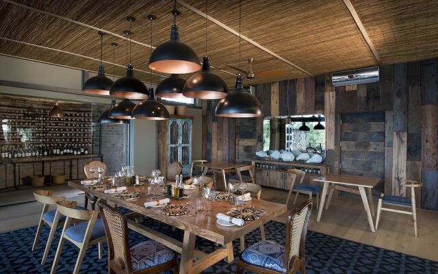 Thorntree River Lodge