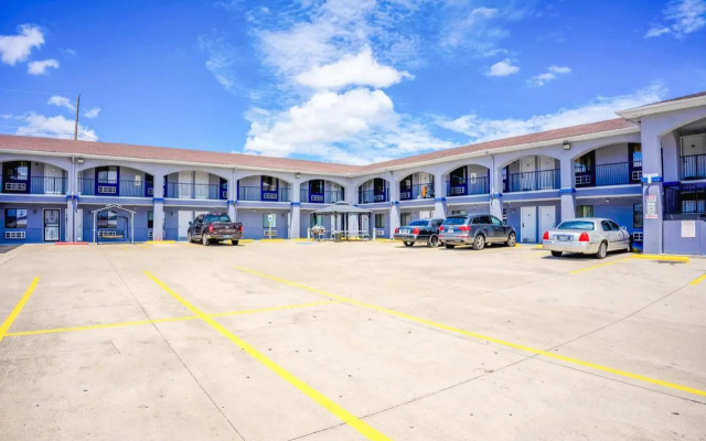 High Five Inn Killeen-Forthood