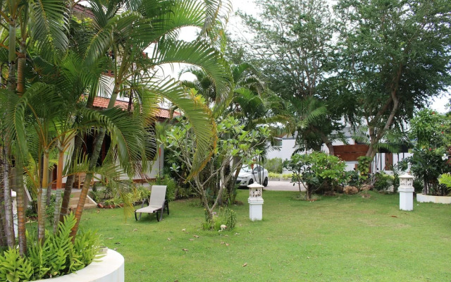 The Mayan Apartment