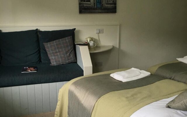 The New Three Mariners Inn