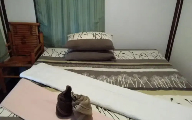 Comon Bungalow - Hostel