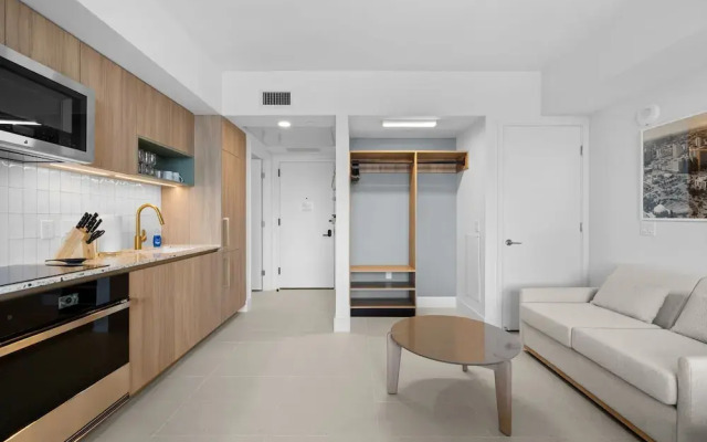 Elegant Studio with Panoramic City Views