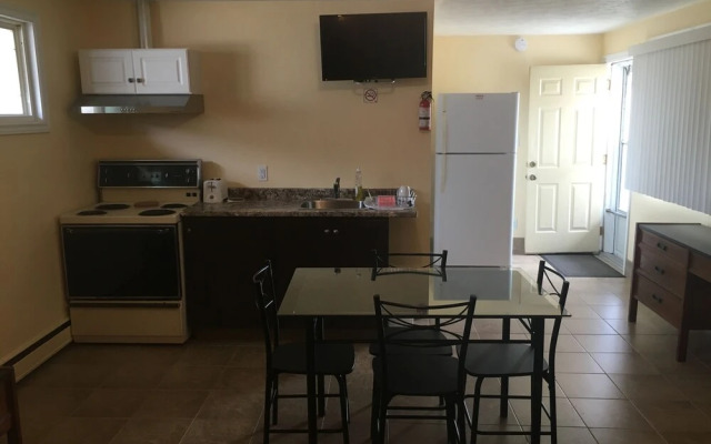 Sun Parlor Motel