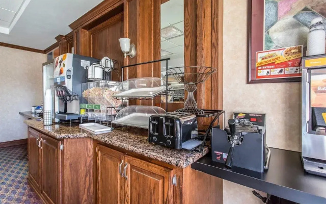 Comfort Inn & Suites