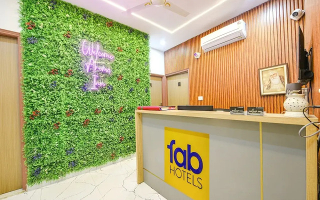FabHotel Kavya Inn