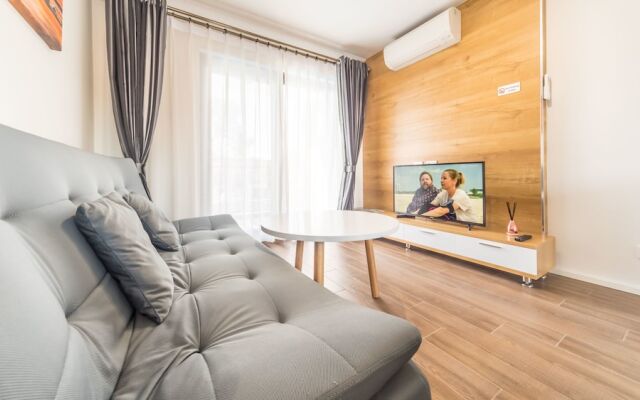 Batavia Apartment