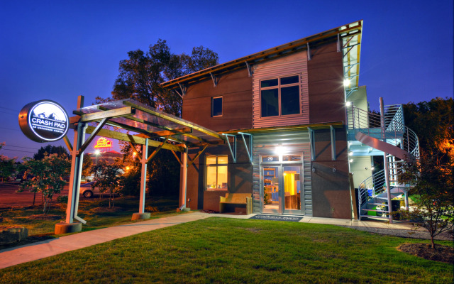 The Crash Pad - An Uncommon Hostel