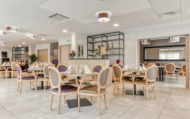 Quality Suites Perpignan Prestige