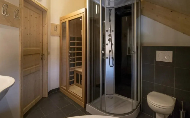 Chalet With Infrared Sauna