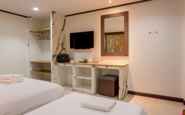 Phimai Paradise Hotel