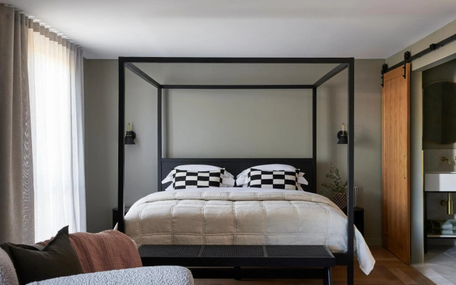 Central Caleula Motor Lodge