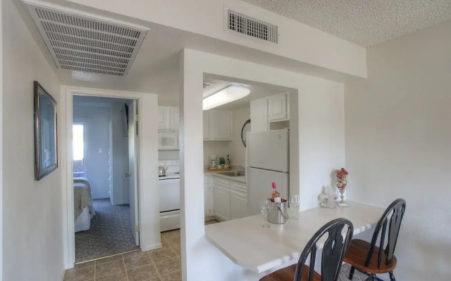 Park Suites at 135 - One Bedroom Apartment