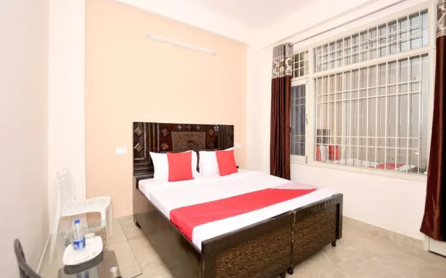 OYO 13433 Home Kasauli View 2BHK Dharampur