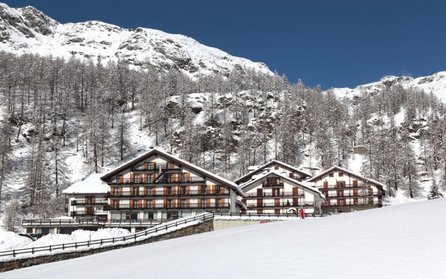 TH Gressoney La Trinité Monboso Hotel