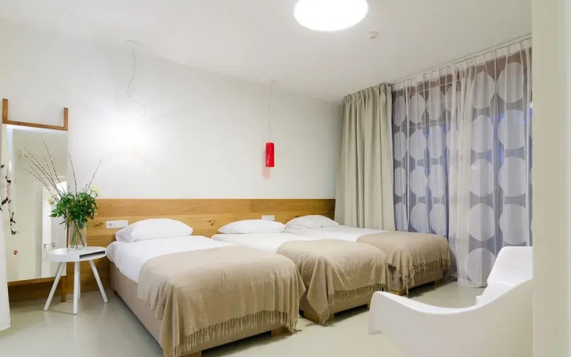 Marnix Apartments