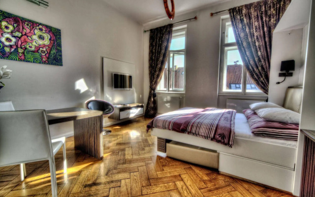 Malostranska Residence