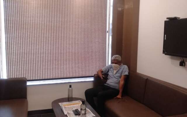 JET FOX By Aero View Hotel, Delhi Airport