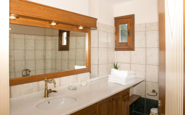 Mountain Breeze Sanctuary