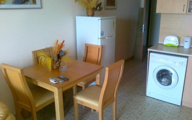 SB Rentals Apartments in Royal Dreams Complex