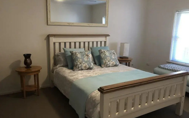 Gumnut Grove The Vintage