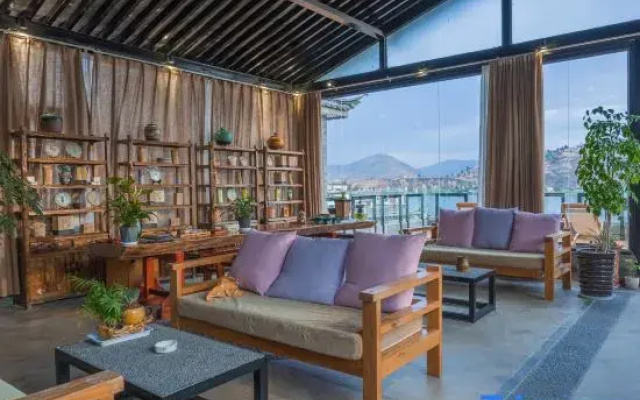 Muhaitingfeng·Banshan Seaview Hotel (Dali Jinsuo Island Branch)