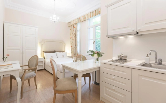 Gatto Perso Luxury Apartments
