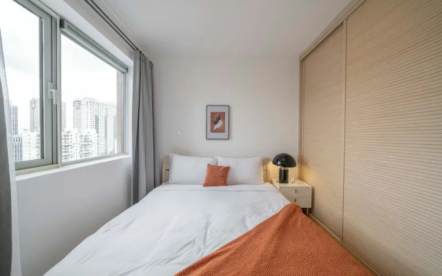 Tyms 2BR APT  Riverside Garden