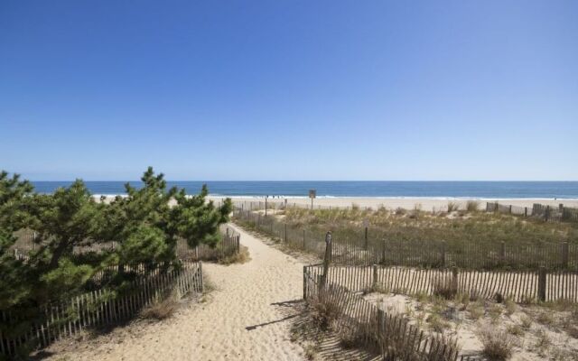 Rainbow 709 - 1 Br Condo