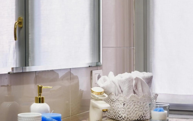 Lora Center Apartment