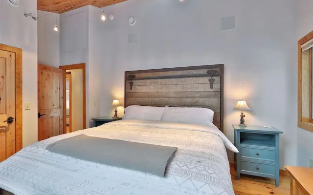 The Waffelhaus In Killington 4 Bedroom Home