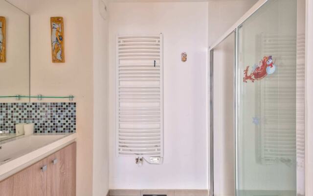 Pleasant and Comfortable 3-room Apartment