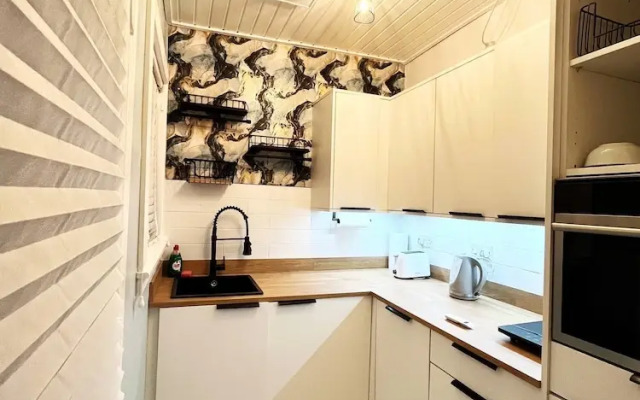 Luxury Entire Holiday Apartment - Self Checkin & Checkout