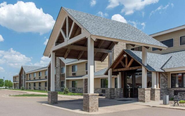Lexington Inn and Suites