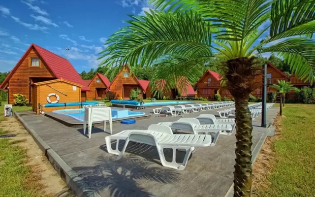 Cottage in Jaroslawiec Near Seaside Beach