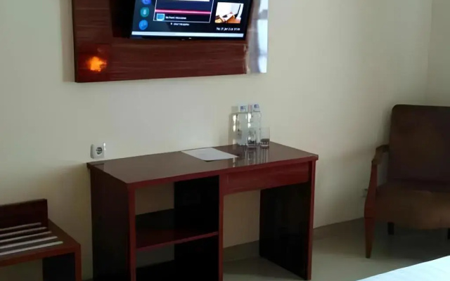Le Semar Hotel Serang