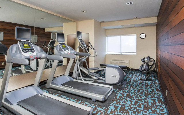 Wingate by Wyndham Oshkosh