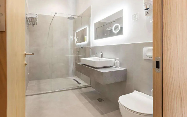 Kombinat Rooms City Center