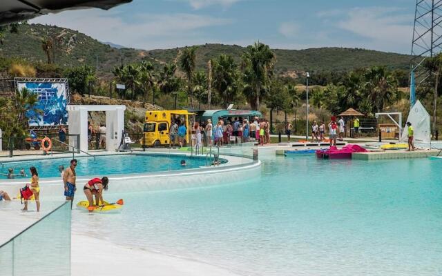 AL-1514 - 3 bedrooms Apartment