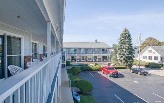 Kebek 3 Oceanside Motel