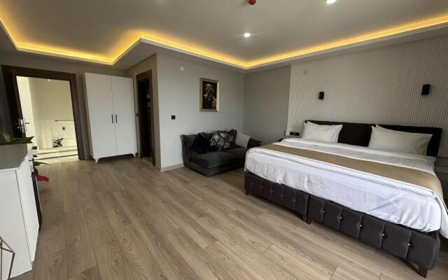 Beyaz Köşk Hotel & Cafe