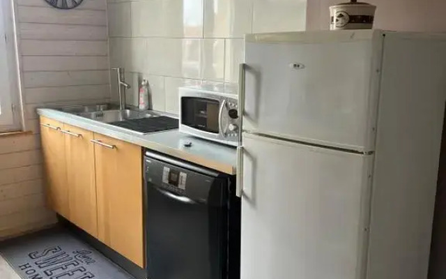 APPARTEMENT 4 PERSONNES CLASSE 2 ETOILES LEBOUCQ Laurent