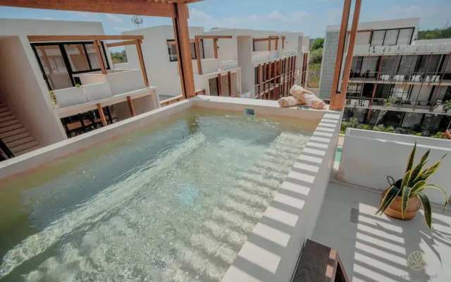 Muunek by Landboutique