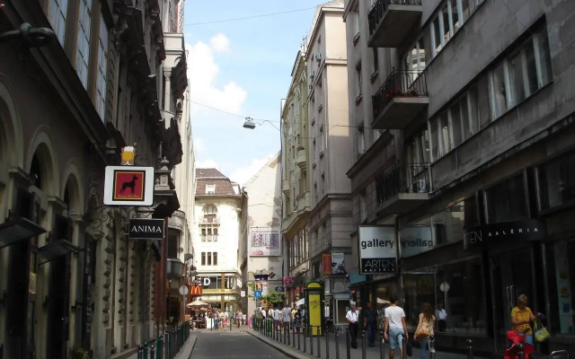 Romantic Centrum Apartman