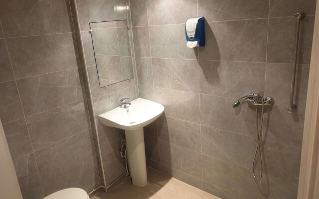 Kyriad Direct  Poissy - Acheres