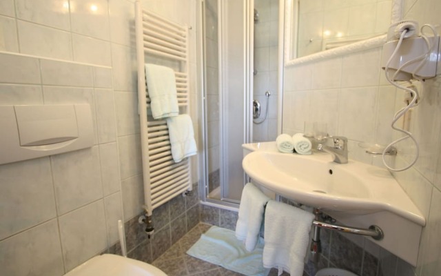 Apartment in Kleinarl With Ski Boot Heaters,parking, Heating