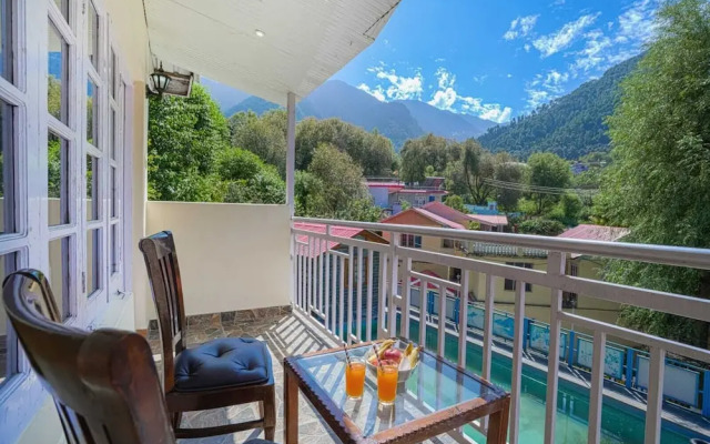 Pax Hotel Rock Villa